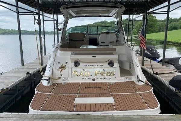 Slide: The Image of Sea Ray 350 Sundancer 2016 - 5