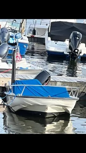 Slide: The Image of Boston Whaler 13 Super Sport 2004 - 1