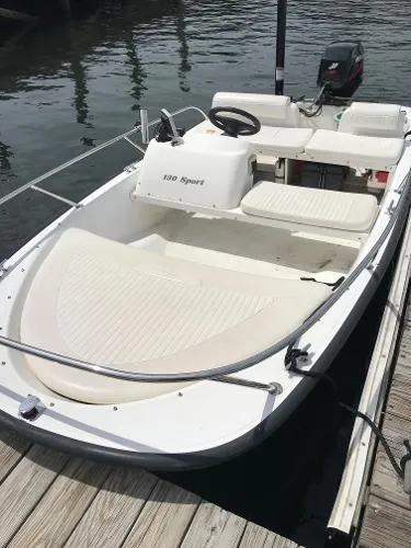 Slide: The Image of Boston Whaler 13 Super Sport 2004 - 3