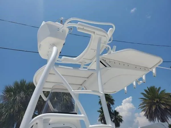 Slide: The Image of Sea Hunt 22BX BR 2016 - 2