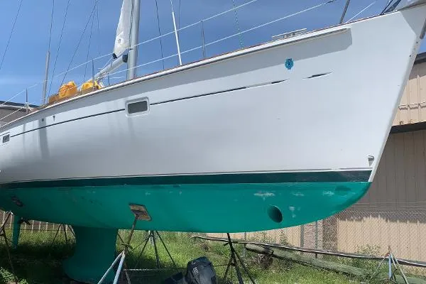 Slide: The Image of Beneteau 473 2004 - 2