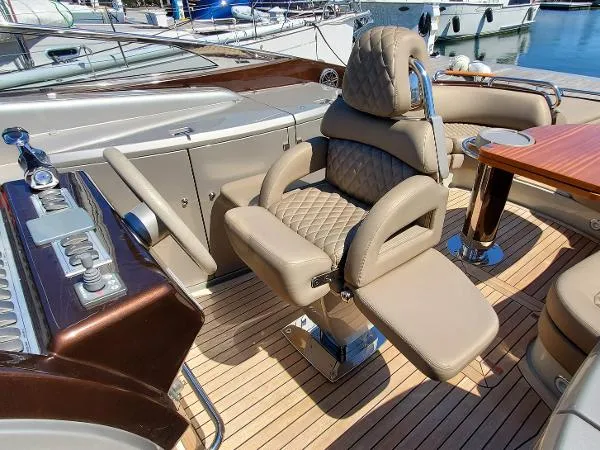 Slide: The Image of Riva Rivarama 2012 - 8