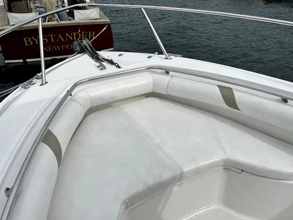 Slide: The Image of Boston Whaler 240 Outrage 2003 - 6