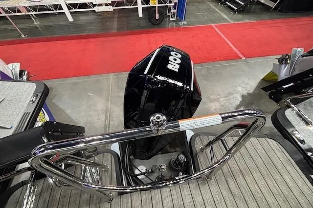 Slide: The Image of 2026 Harris Solstice 230 CWDH boat with powerful 300 horsepower engine display. - 14