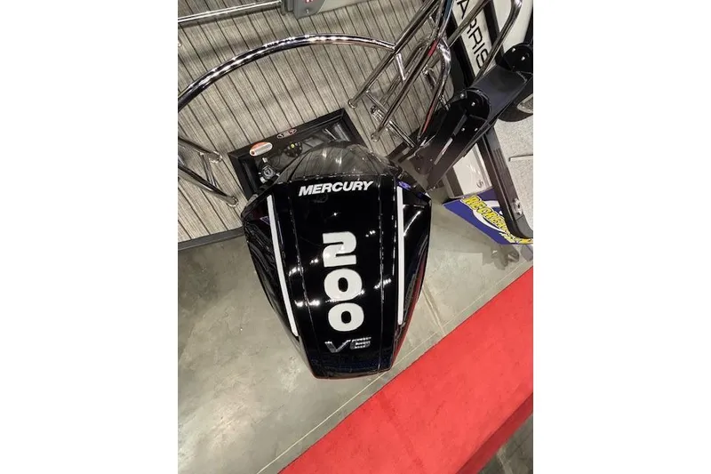 Slide: The Image of Mercury 200 V6 engine on 2026 Harris Solstice 230 CWDH boat display. - 15