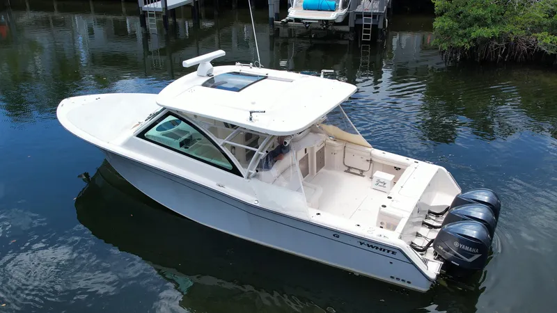 Slide: The Image of Grady-White Freedom 375 2017 - 55