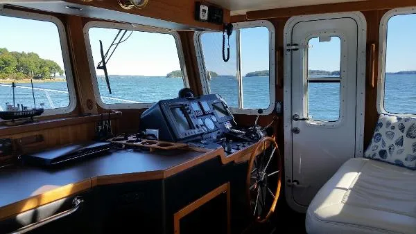 Slide: The Image of American Tug 34 2003 - 6