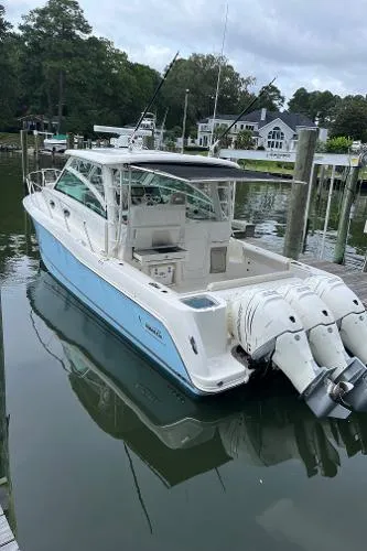 Slide: The Image of Boston Whaler 345 Conquest 2021 - 0