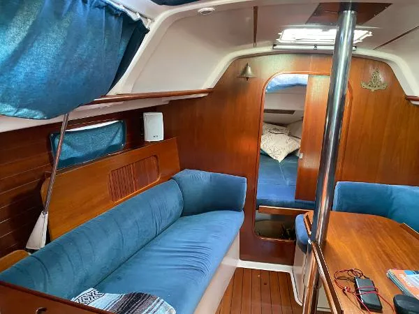 Slide: The Image of Beneteau 321 1996 - 5