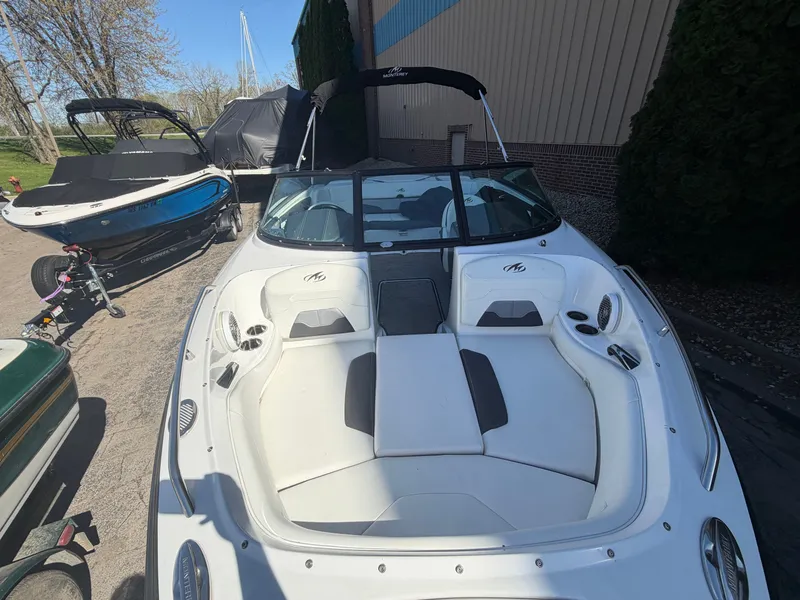 Slide: The Image of Monterey 224FS 2019 - 55