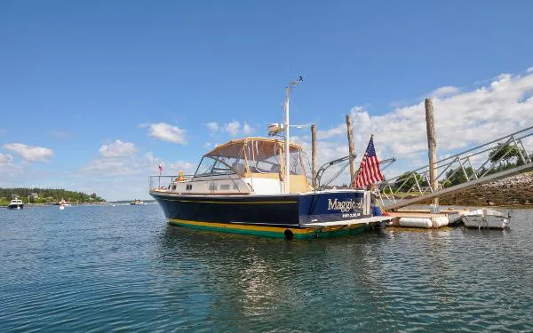 Slide: The Image of Grand Banks Eastbay 38 EX 1995 - 7