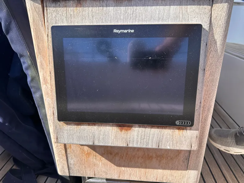 Slide: The Image of Raymarine display on Northwind 58 yacht, year 2002. - 23