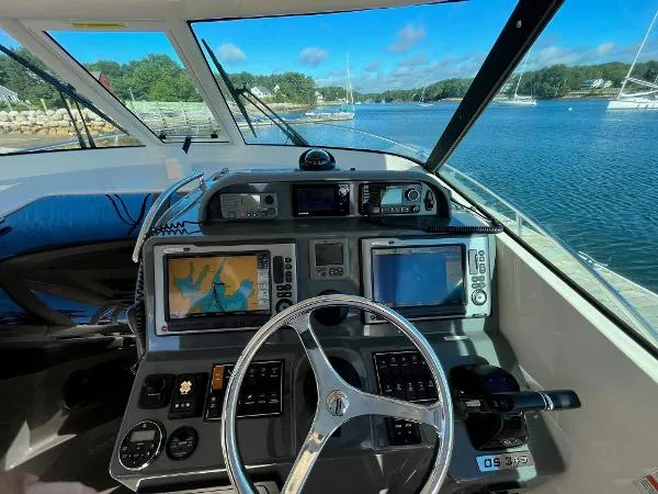 Slide: The Image of Pursuit OS 345 Offshore 2011 - 11