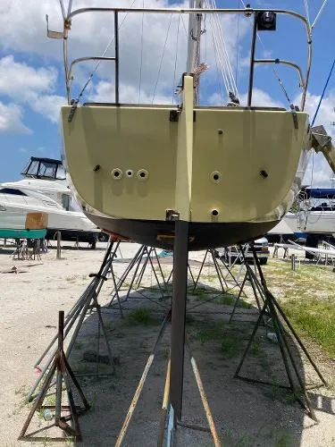 Slide: The Image of J Boats J 30 1982 - 4