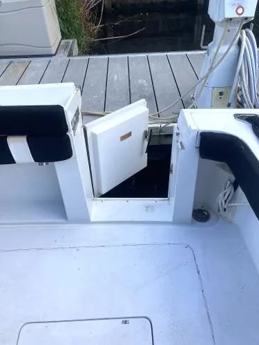 Slide: The Image of Trojan 12 Meter 1988 - 7