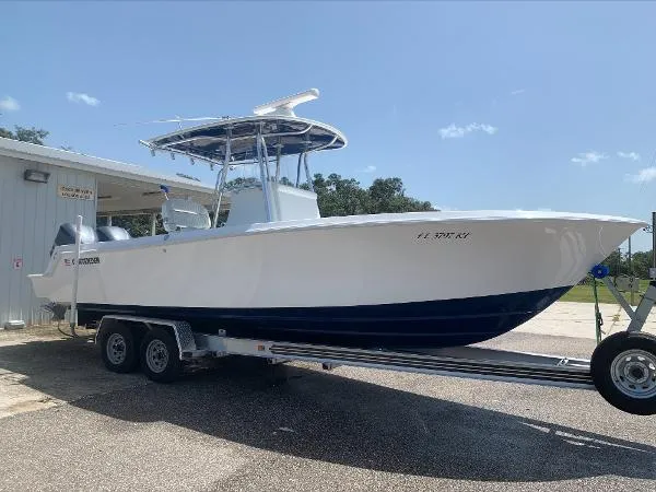 Slide: The Image of Contender 28 Sport 2017 - 0