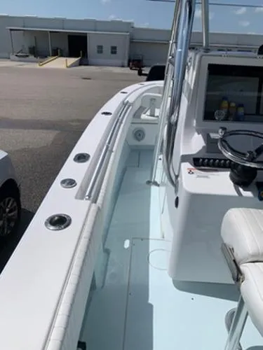 Slide: The Image of Contender 28 Sport 2017 - 5