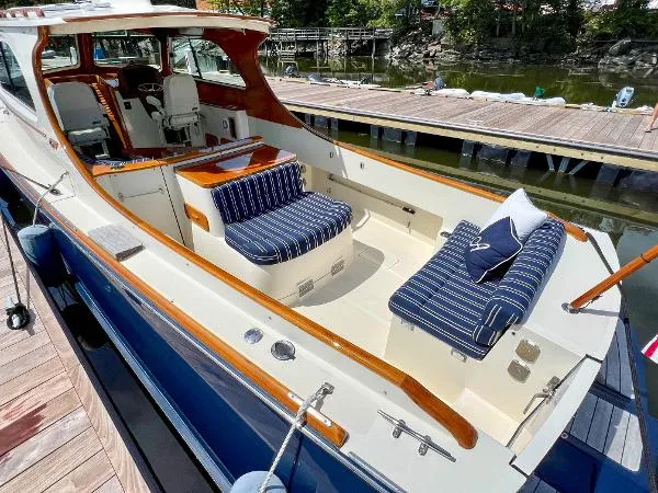 Slide: The Image of Hinckley Yachts Picnic Boat EP 2007 - 5