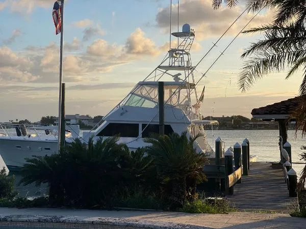 Slide: The Image of Hatteras 55 Convertible 1982 - 1
