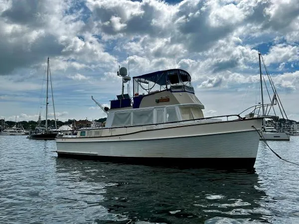 Slide: The Image of Grand Banks 42 Classic 1979 - 3