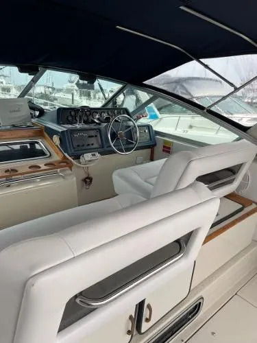 Slide: The Image of Sea Ray 340 Sundancer 1987 - 11