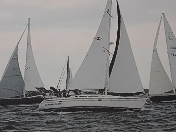 Slide: The Image of Catalina 380 2002 - 5