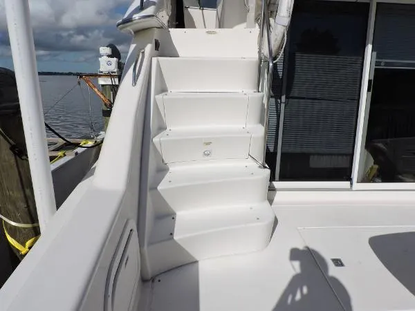 Slide: The Image of Sea Ray 440 Express Bridge 1996 - 5