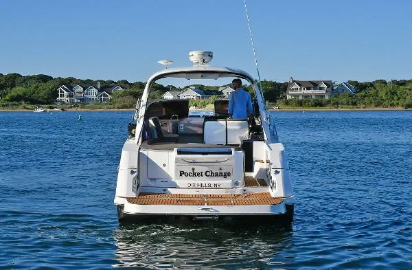 Slide: The Image of Sea Ray 370 Sundancer 2016 - 3