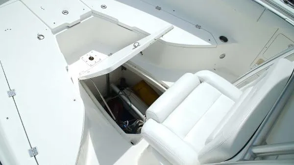 Slide: The Image of Robalo R300 Center Console 2007 - 8