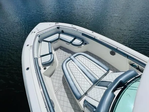 Slide: The Image of Boston Whaler 350 Outrage 2013 - 7
