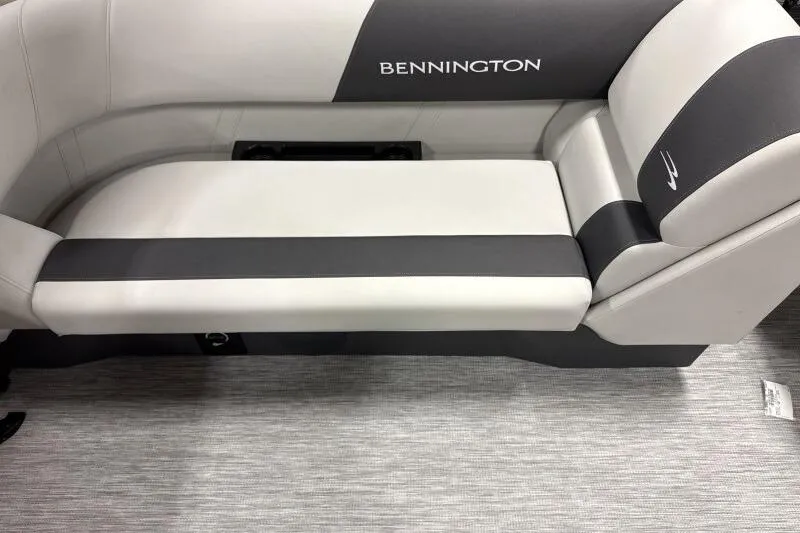 Slide: The Image of 2026 Bennington 22 SSRSF boat seat with gray and white upholstery. - 11