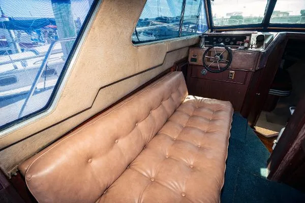 Slide: The Image of Sea Ray 36 sedan trawler 1981 - 10