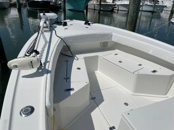Slide: The Image of Pair Customs Center Console 2020 - 6