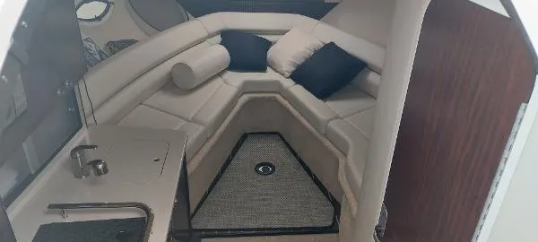 Slide: The Image of Monterey 280 Sport Yacht 2013 - 3