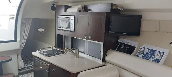 Slide: The Image of Monterey 280 Sport Yacht 2013 - 5