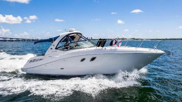 Slide: The Image of Sea Ray 330 Sundancer 2009 - 0
