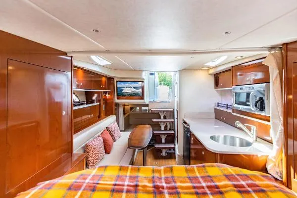 Slide: The Image of Sea Ray 330 Sundancer 2009 - 11