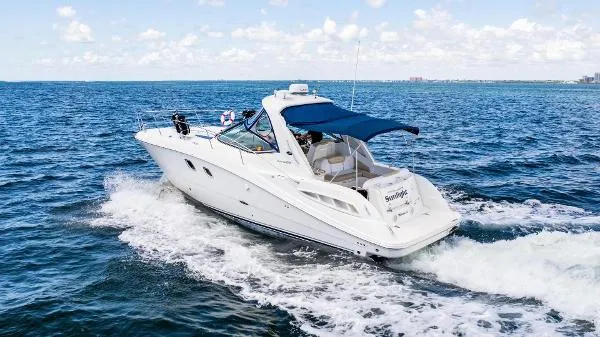 Slide: The Image of Sea Ray 330 Sundancer 2009 - 3