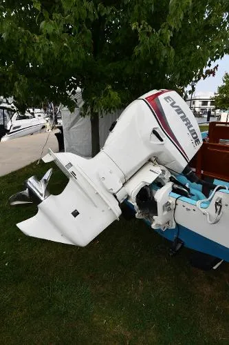 Slide: The Image of Boston Whaler 17 Montauk 1968 - 3