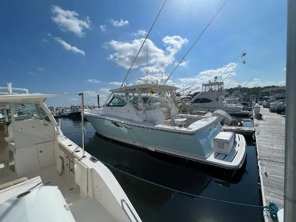 Slide: The Image of Tiara 3800 Open 2005 - 3