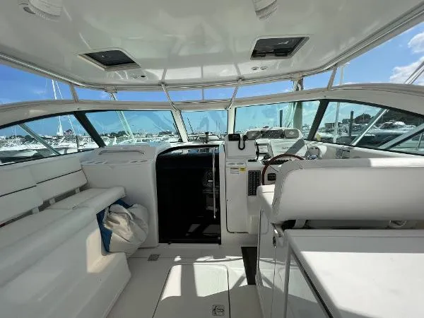Slide: The Image of Tiara 3800 Open 2005 - 8