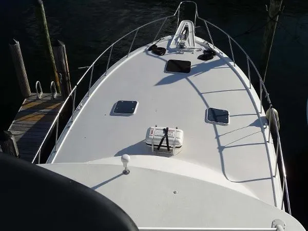 Slide: The Image of Hatteras Convertible 1995 - 4