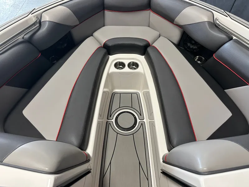 Slide: The Image of Moomba Craz 2019 - 55