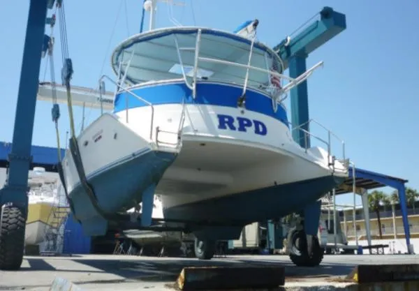 Slide: The Image of American Multihulls 320 Catamaran 1995 - 10