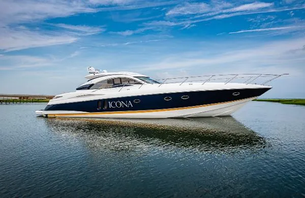 Slide: The Image of Sunseeker Predator 61 2005 - 1