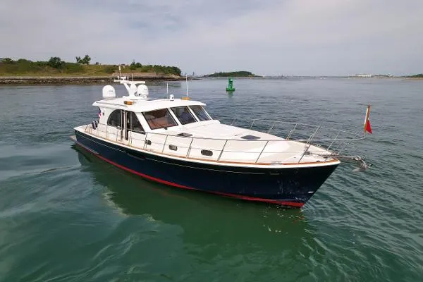 Slide: The Image of Grand Banks Eastbay 50 SX 2014 - 3
