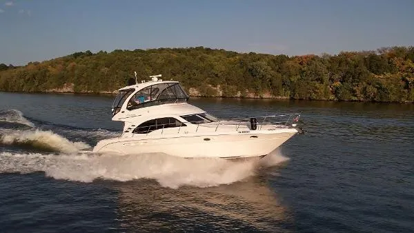 Slide: The Image of Sea Ray 52 Sedan Bridge 2007 - 4