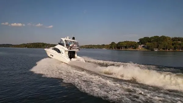 Slide: The Image of Sea Ray 52 Sedan Bridge 2007 - 5