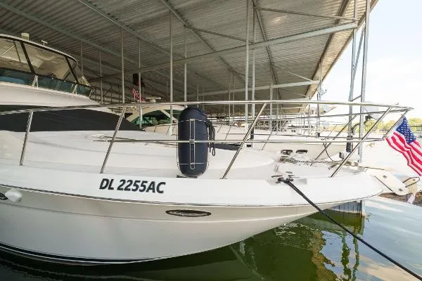 Slide: The Image of Sea Ray 52 Sedan Bridge 2007 - 8