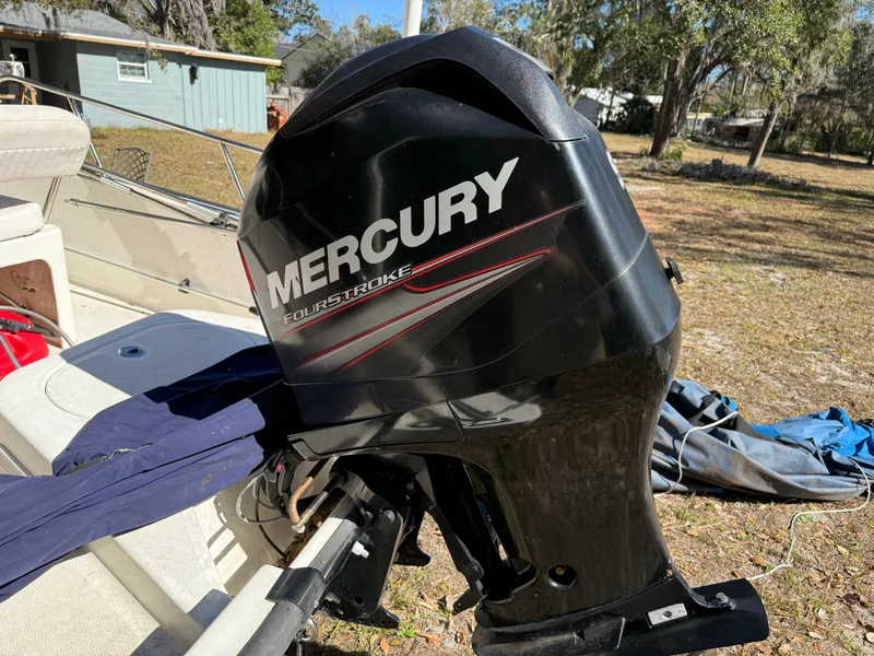 Slide: The Image of Boston Whaler 170 Montauk 2013 - 24